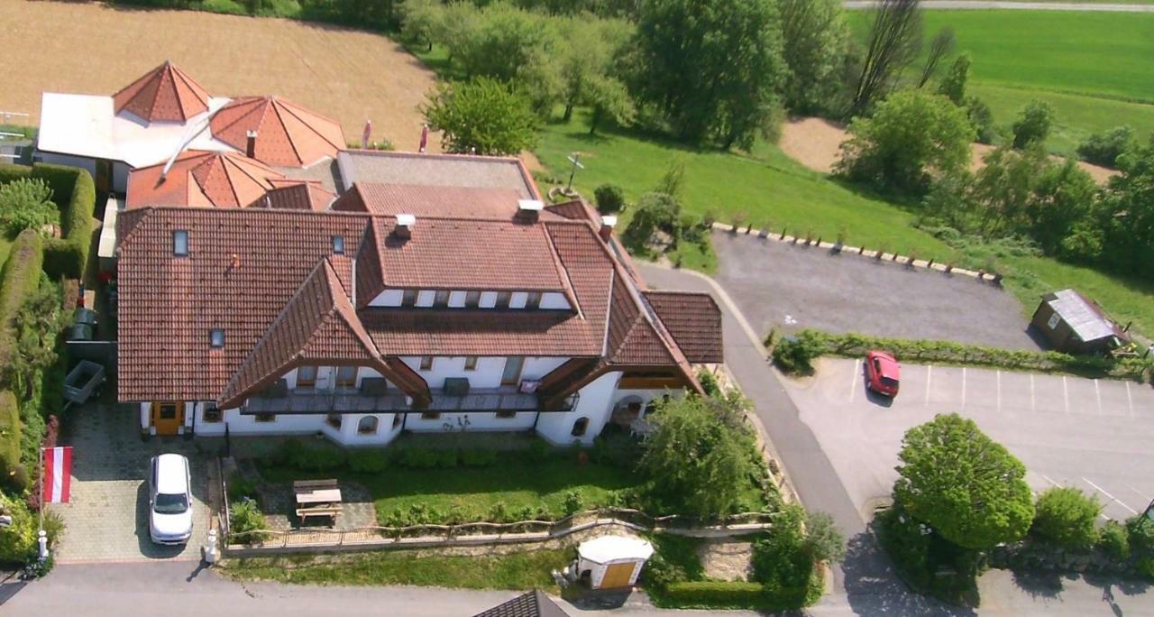Pension Restaurant Rosenberg Jennersdorf Екстериор снимка